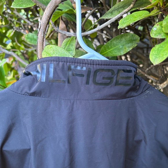Tommy Hilfiger wind and water resistant jacket Sz XL Black mesh lining - Picture 6 of 7
